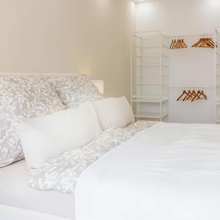 Schoene Wohnung Mit Terrasse Naehe Airport Шёнефельд Экстерьер фото
